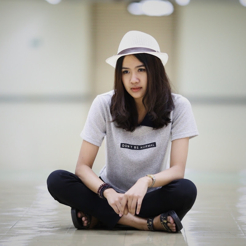 แพรวีย่า พาเที่ยว