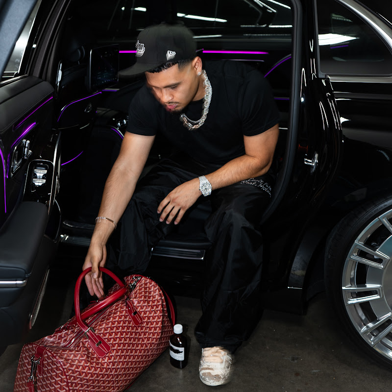 KeepItPeezy @keepitpeezy | Thizzler