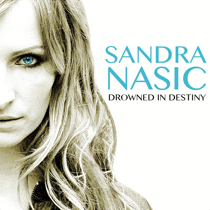 Sandra Nasić - Topic