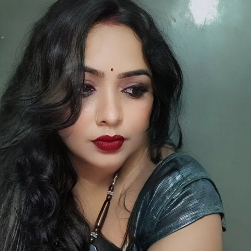 Rakhi lifestyle 