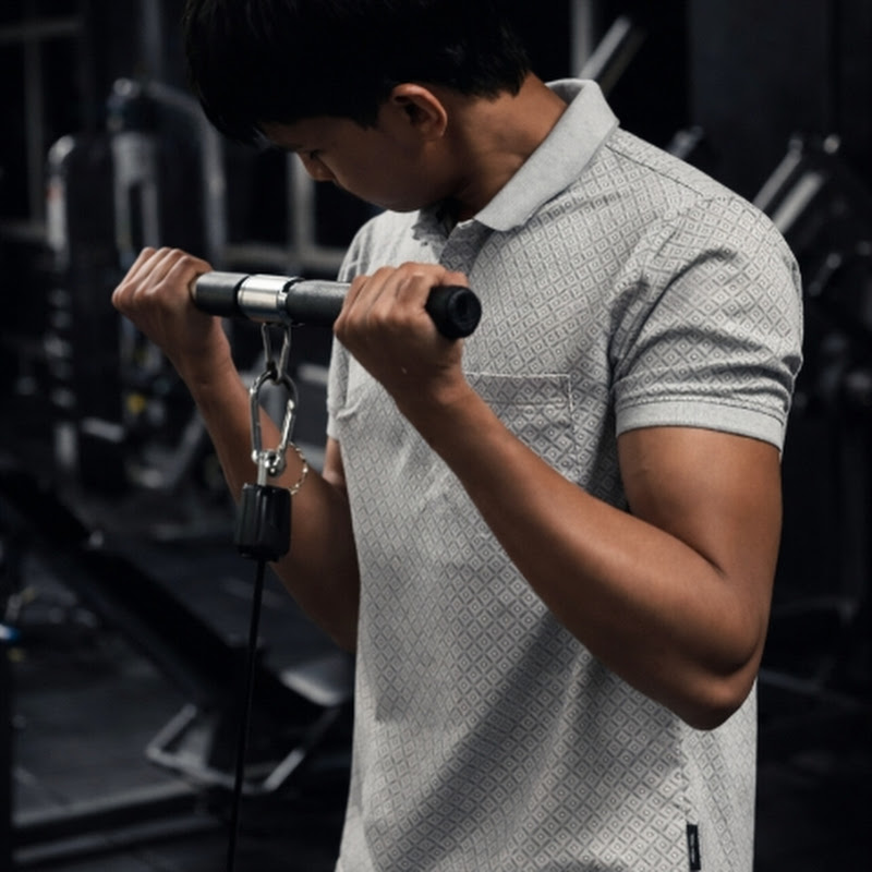 Hire Hey_Fit_Om — Health & Fitness YouTube creator for sponsorships