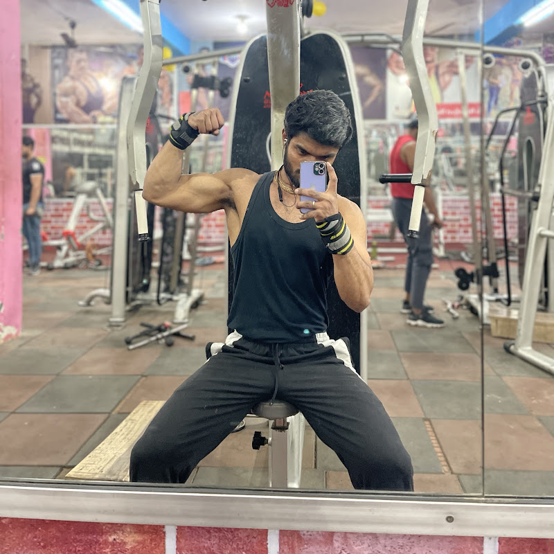 A M Fit Vlogs
