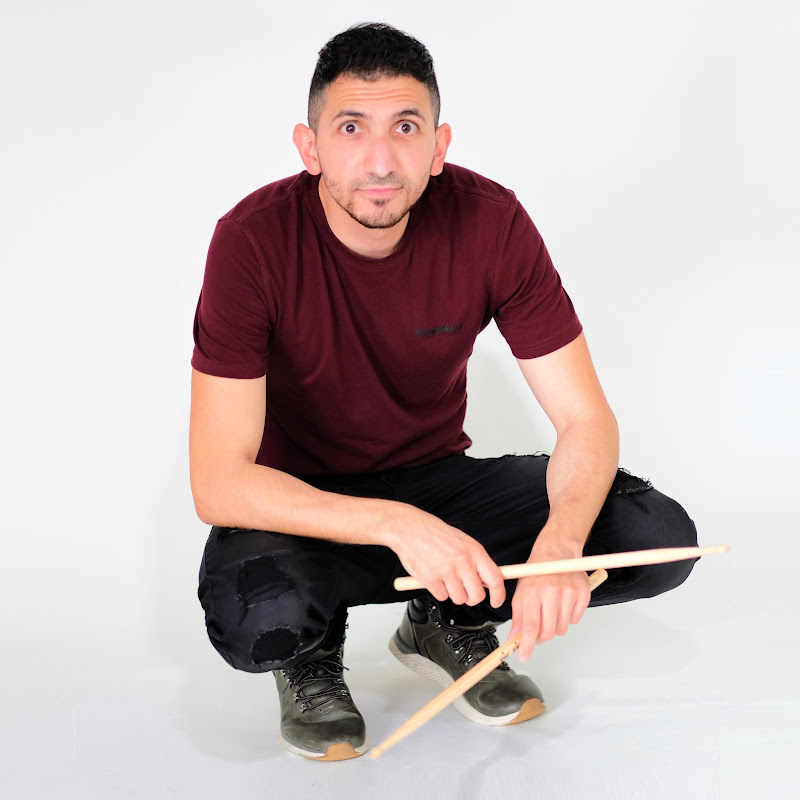Jon Lombana