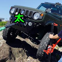 ジムニスタに敬礼!