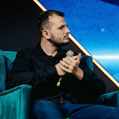 שוק ההון,Adam Vainshtein