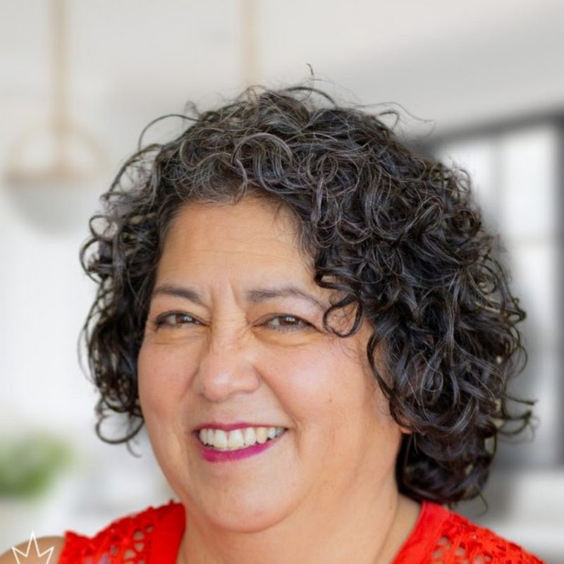 Carla Knight
