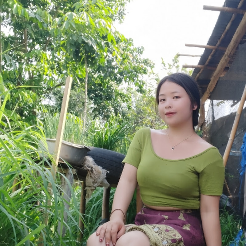lao girl daily life channel 