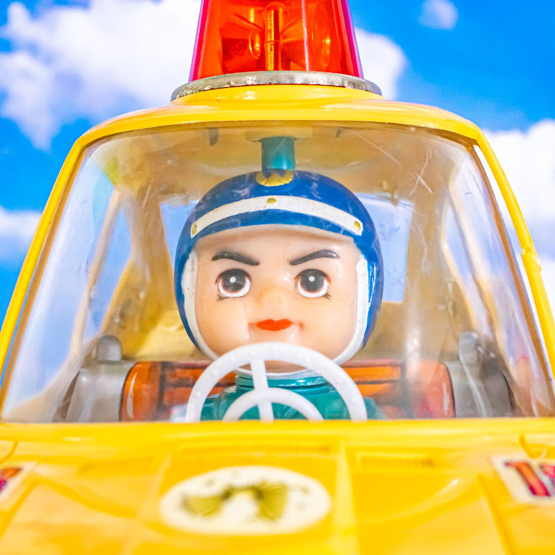 おもちゃであそぼうのサムネイル