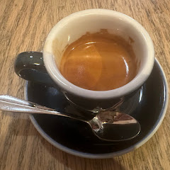 めいじん