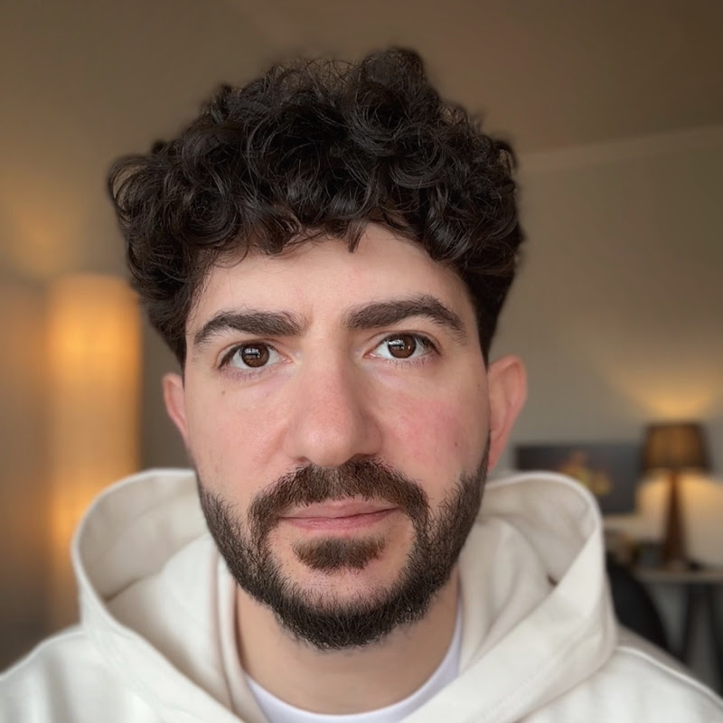 Психолог Спиридон Оганесян