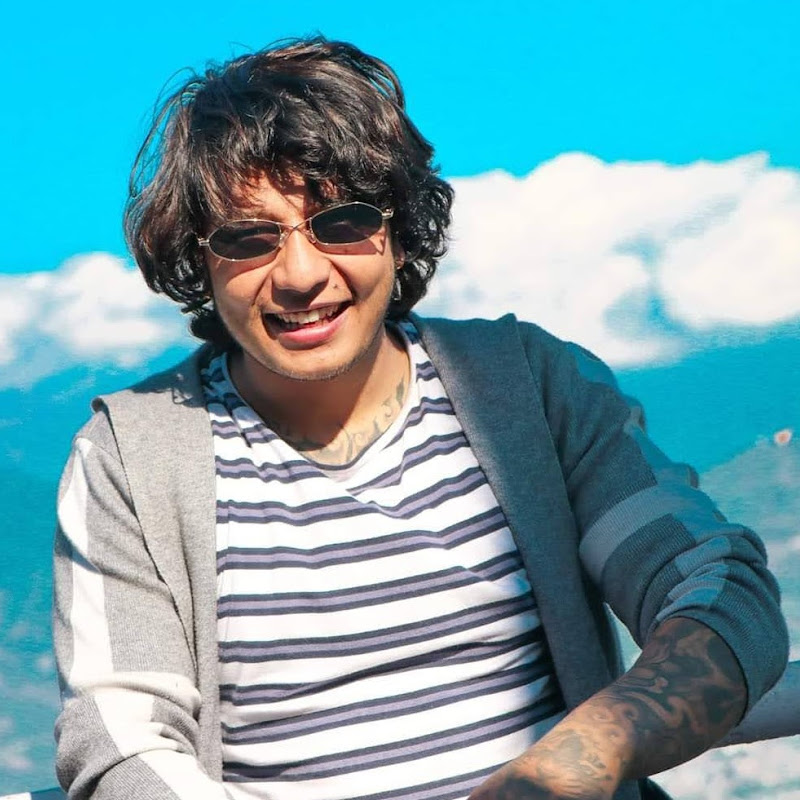 Kaji's Memes Reaction Hub 