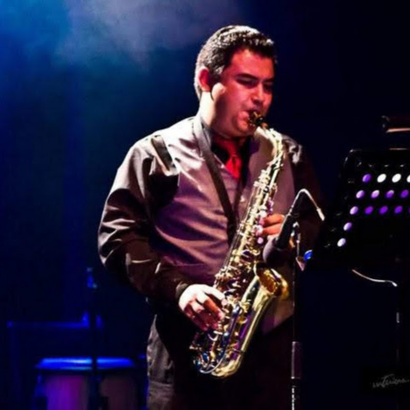 LUIS SANTAMARIA SAX
