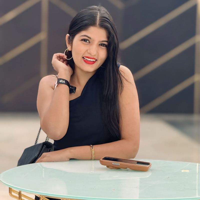 tiyaa_ningwal_official