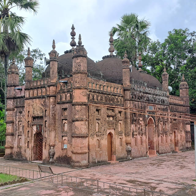 ঐতিহাসিক চাঁদগাজী ভূঁইয়া মসজিদ, ফেনী
