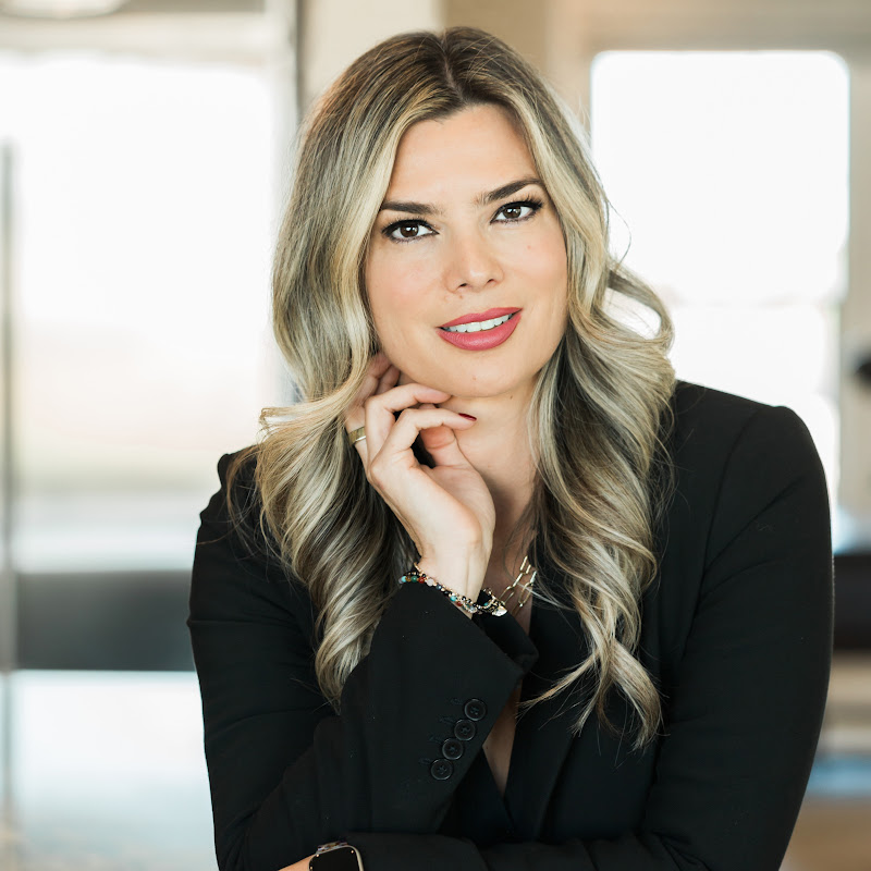 Celina Acosta - Phoenix, Arizona Real Estate Agent