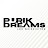 Purik Dreams, Los Whiskisitos