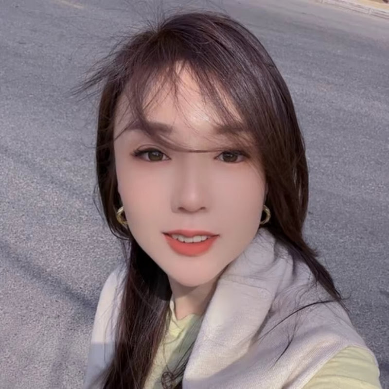Female Truck driver