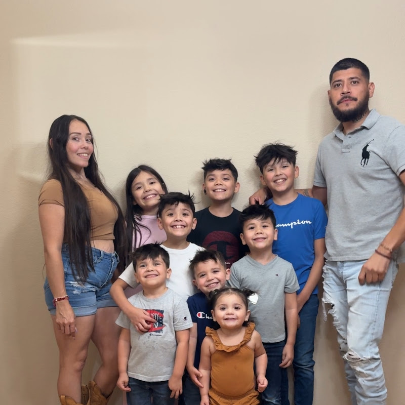 TheV12Family