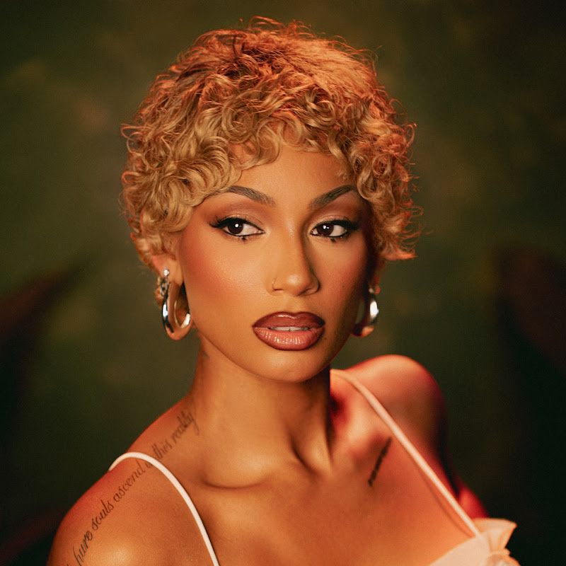 iamDaniLeigh