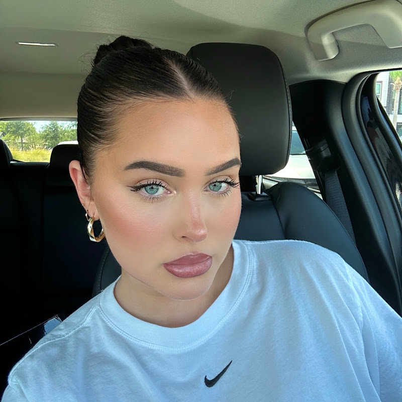 Sara Michele