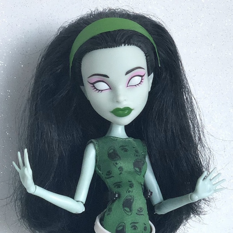 poison_ivy_dolls