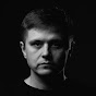 ytpDLy2Lgg8-channel-avatar-Maksim Vazhnov