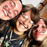 SHzMu5MwIpw-channel-avatar-3 friends 1 brain