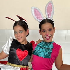 Super Gêmeas Lá e Má  channel thumbnail