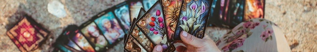 Synergized Tarot by Tami YouTube channel avatar