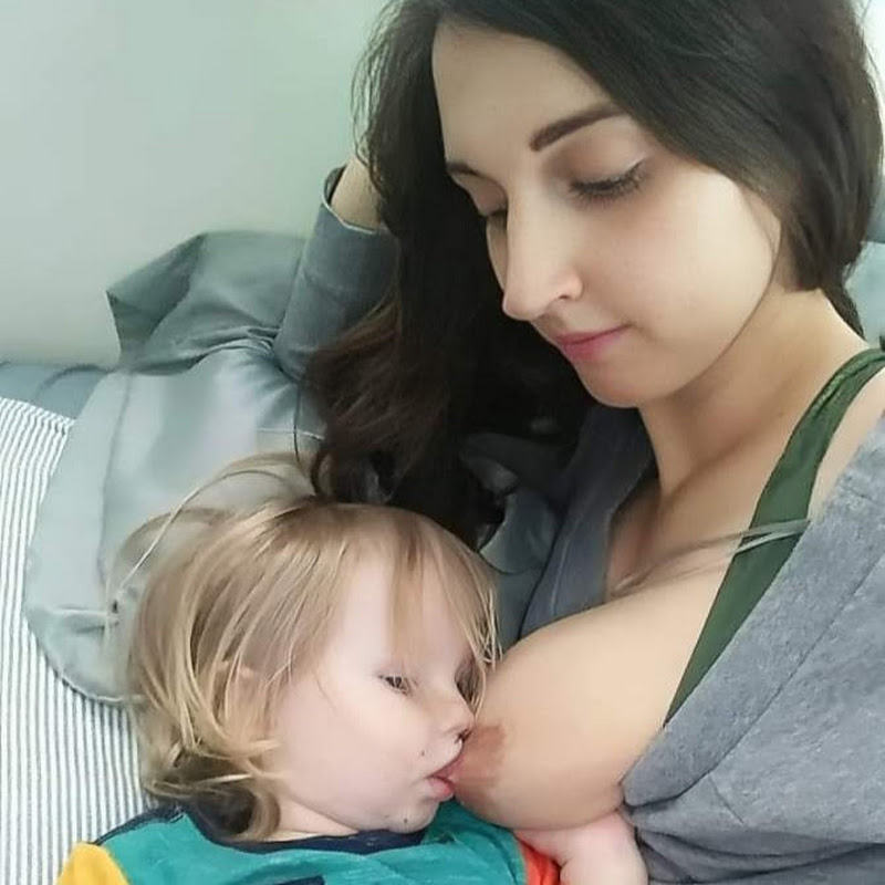 Breastfeeding & Smile 2