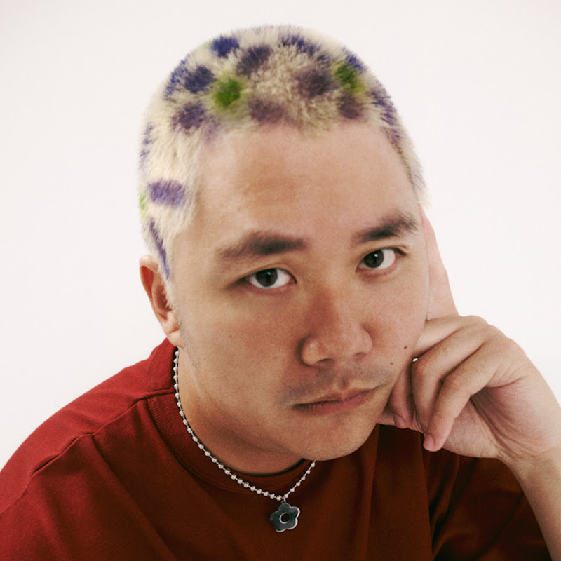 我是在Dcard的Leo 在頻道名稱還沒想好前先這樣叫 Logo