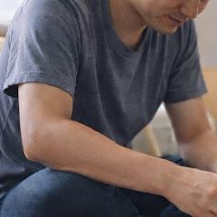 落合おっちー‖みえないパパとみえる息子アイコン画像