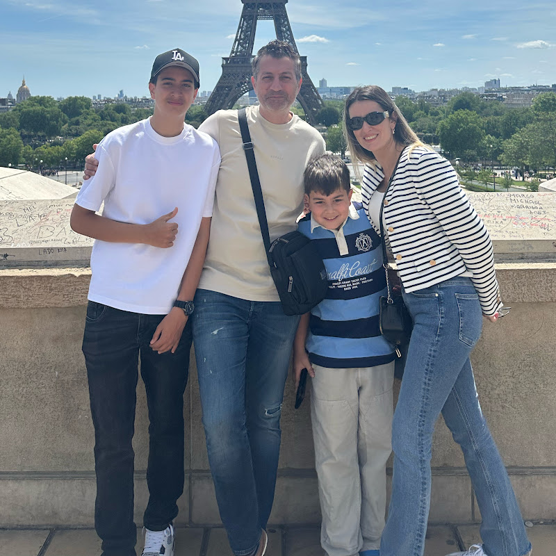 Hollanda'dan Ateş Ailesi