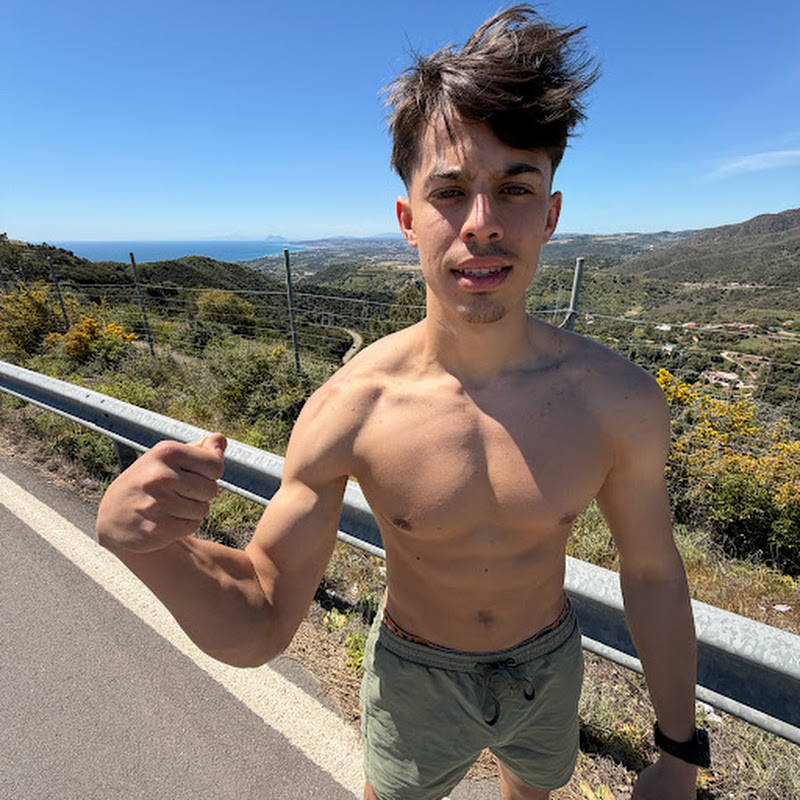 MAXIM KHOKHA