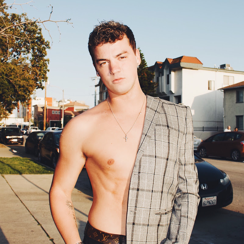 Taylor Caniff