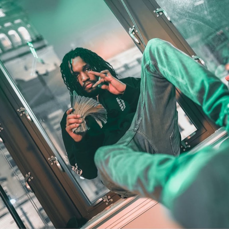 Nuk @nuk5ive | Thizzler