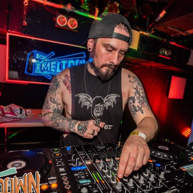DjScene
