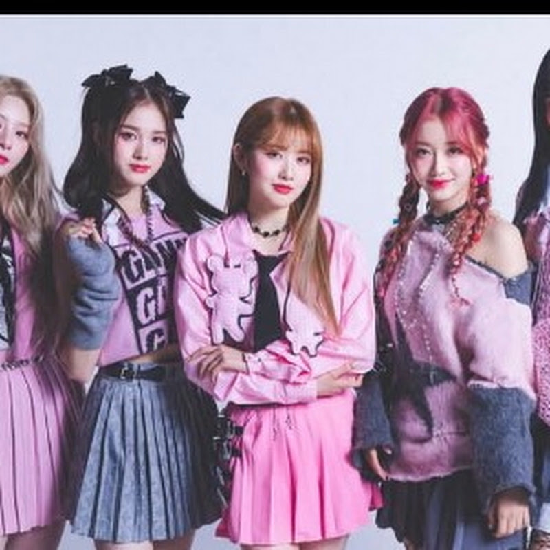 K-Pop Universe