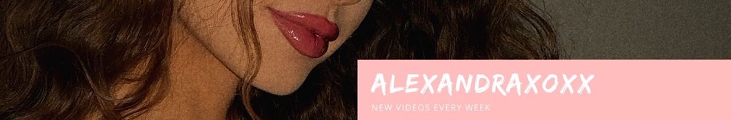 Alexandraxoxx YouTube channel avatar