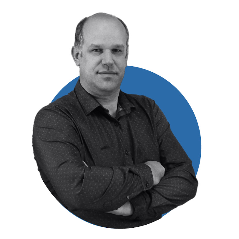 Andrej Maver