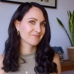 Antoinette Emily net worth