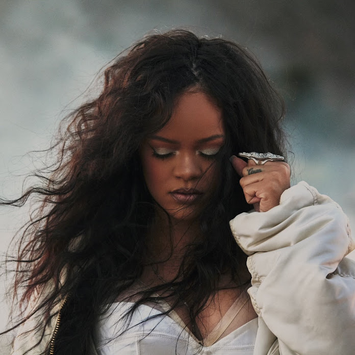 RihannaVEVO Net Worth & Earnings (2024)