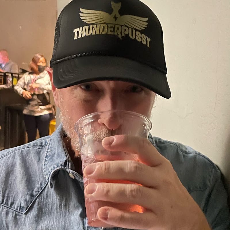 Dad Halen:suburban guitarist & concert aficionado
