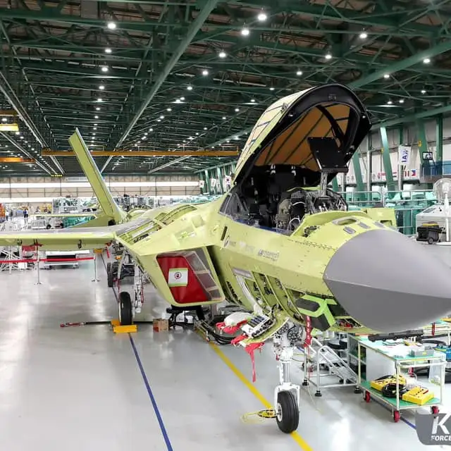 YY-KnIRYumRUd-OGyABBXZYRThcpHU3M-I8QjH1t6DAT7_oH3j1yIKzbev0OUx7pV26rIQbGue4MWg=s640-c-fcrop64=1,2aab0000d555ffff-rw-nd-v1