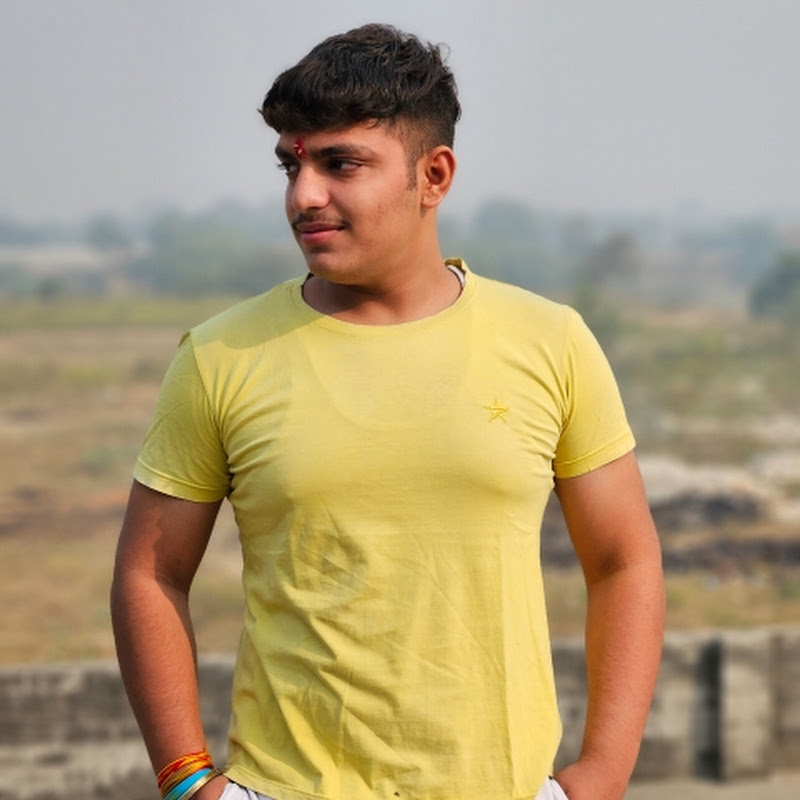 Yash Malik Vlogs