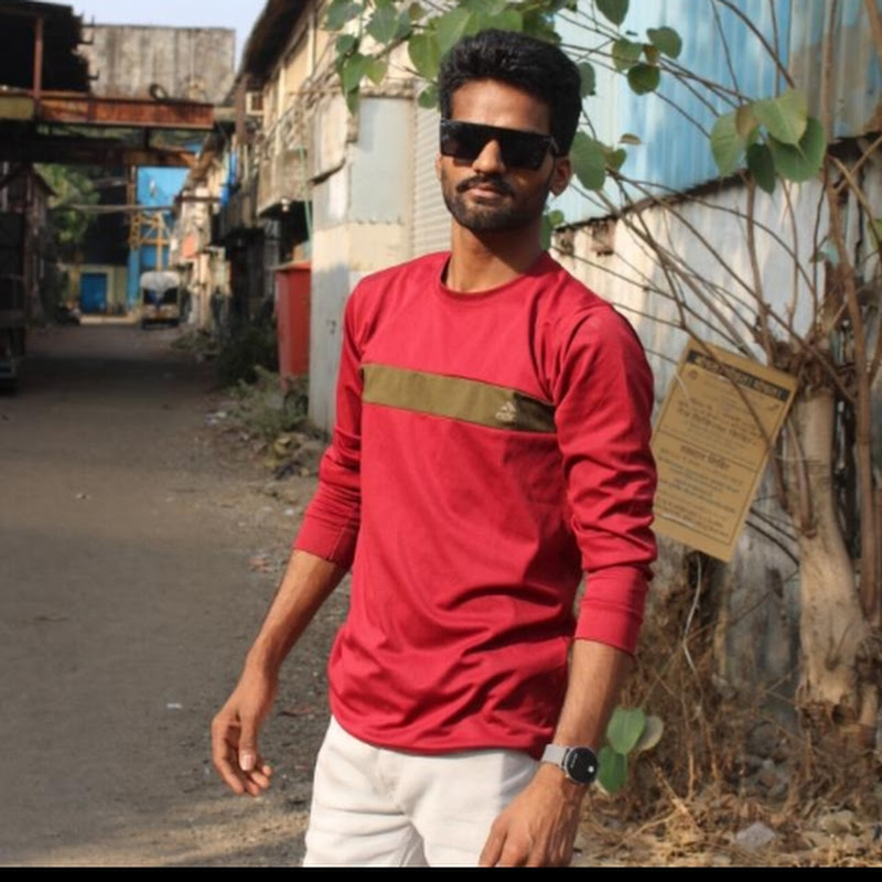 @Skkv9c New video blogging Full newcomedy and entertainment🤣😜😱udhar jao abe sale mujhe maar degi kya