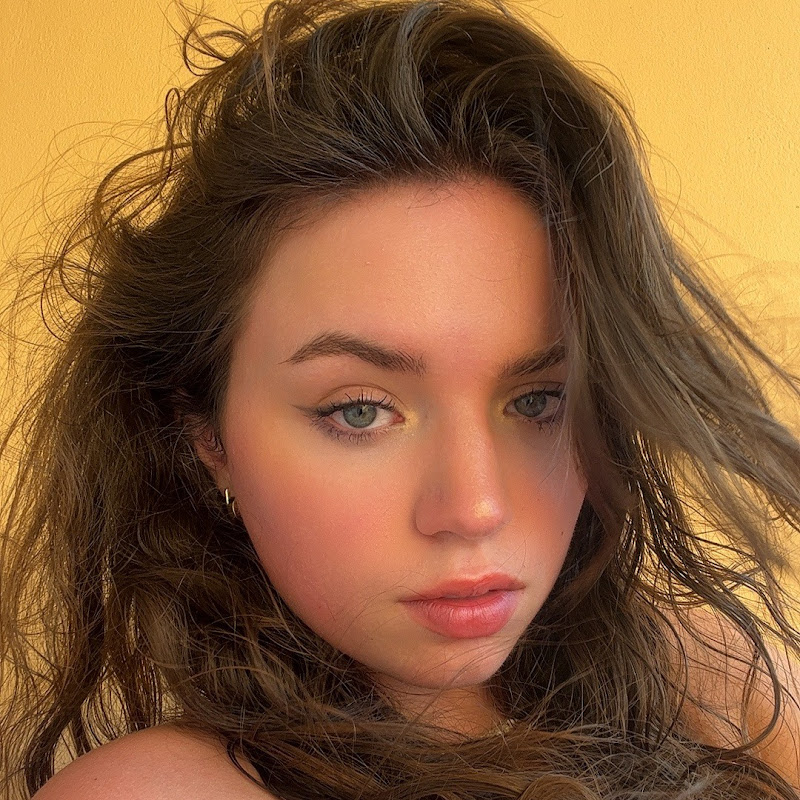 Lauren Emily