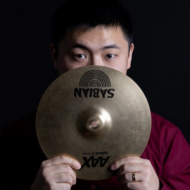 叨叨冯聊音乐 Logo