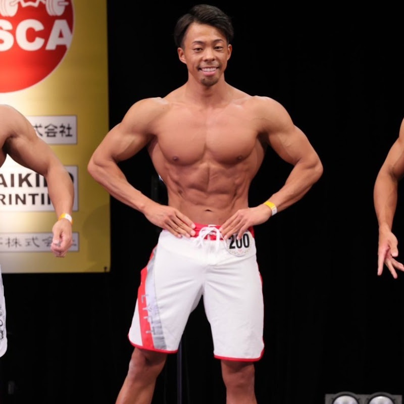 Kousuke【地上最速モテボディメイク】