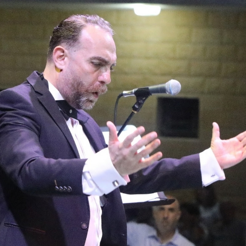 Toni bayeh طوني البايع